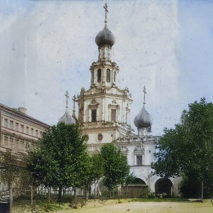 A new—or well-forgotten—concept: “Backyard Church.” Once upon a time, only…